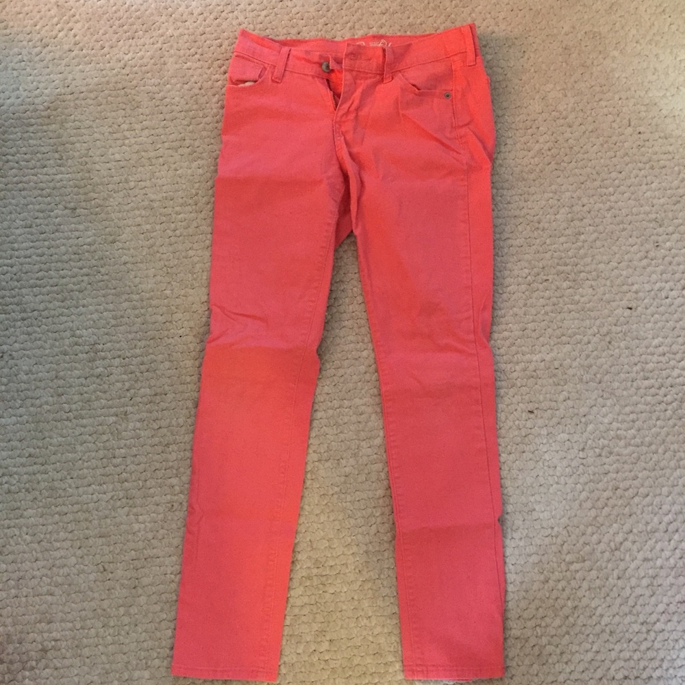 Old Navy's The Sweetheart Jeans in Peach, Size 2